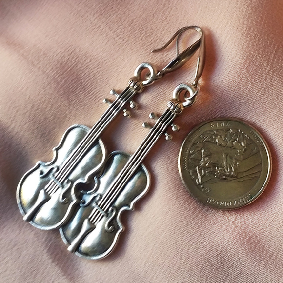 Gypsy Violin Earrings Silver - Picture 5 of 5